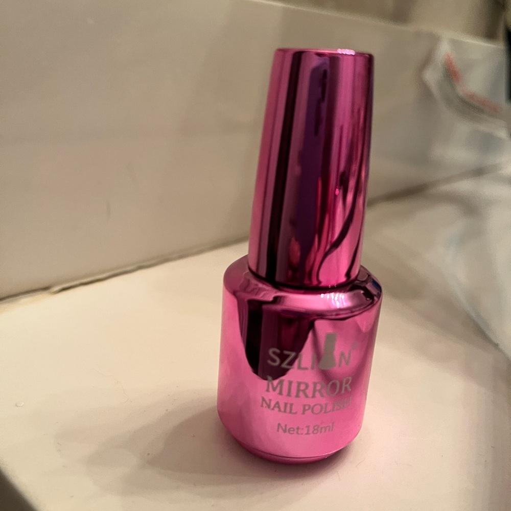 Beauty Pink Mirror Nail Polish.